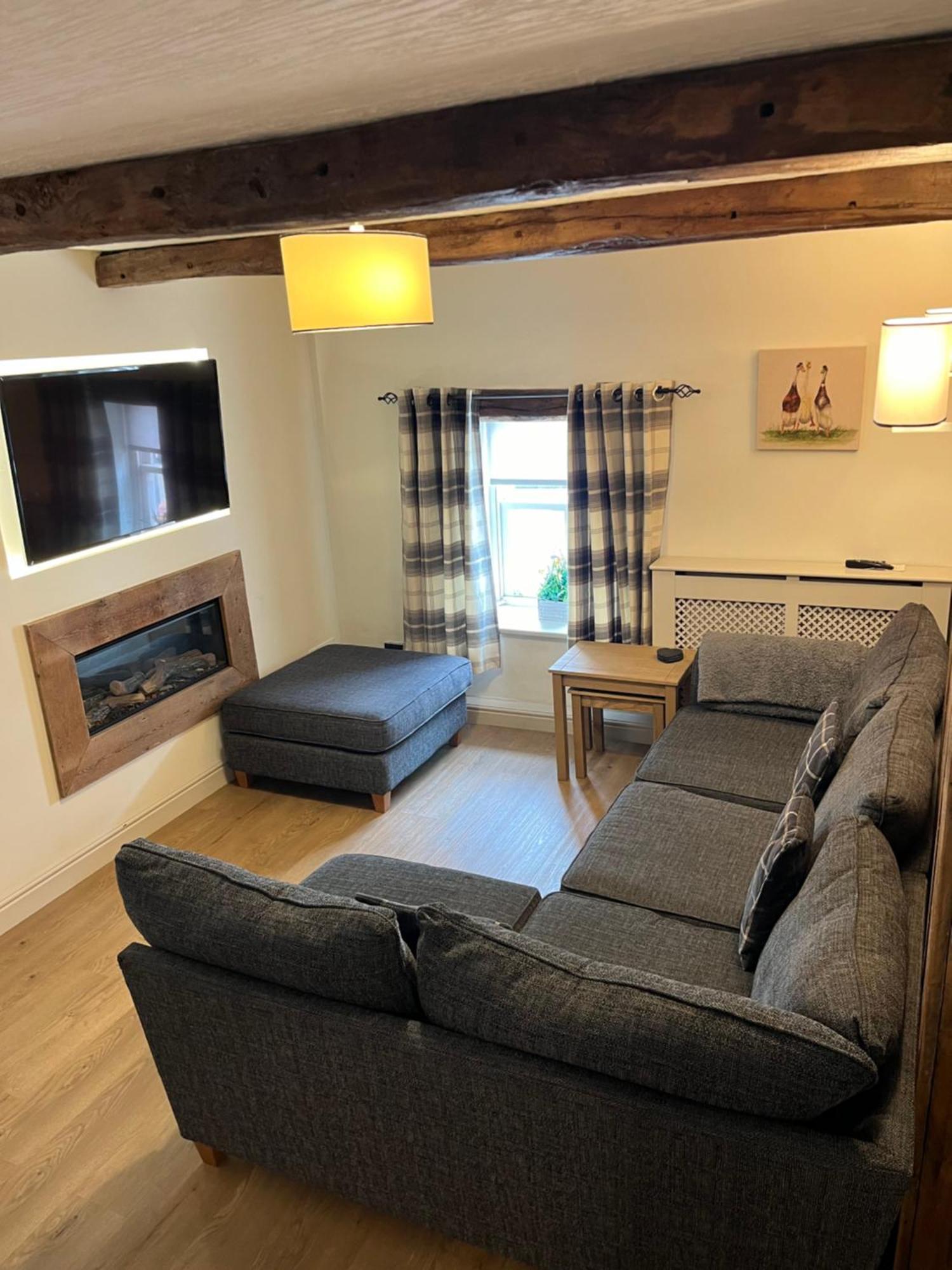 The Old Hay Loft Apartment Къркби Лонсдейл Екстериор снимка
